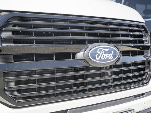 New 2026 Ford F150 Platinum w/ Equipment Group 702A High image 11