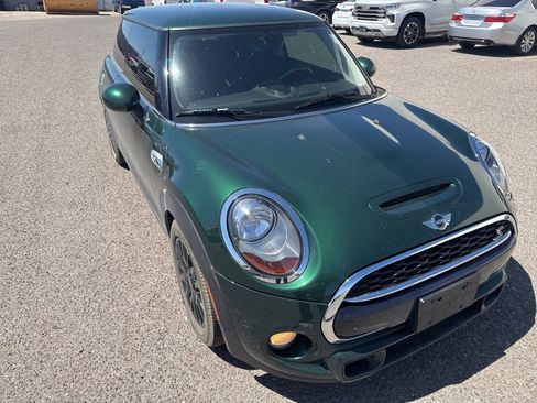 Used 2017 MINI Cooper S FWD image 7