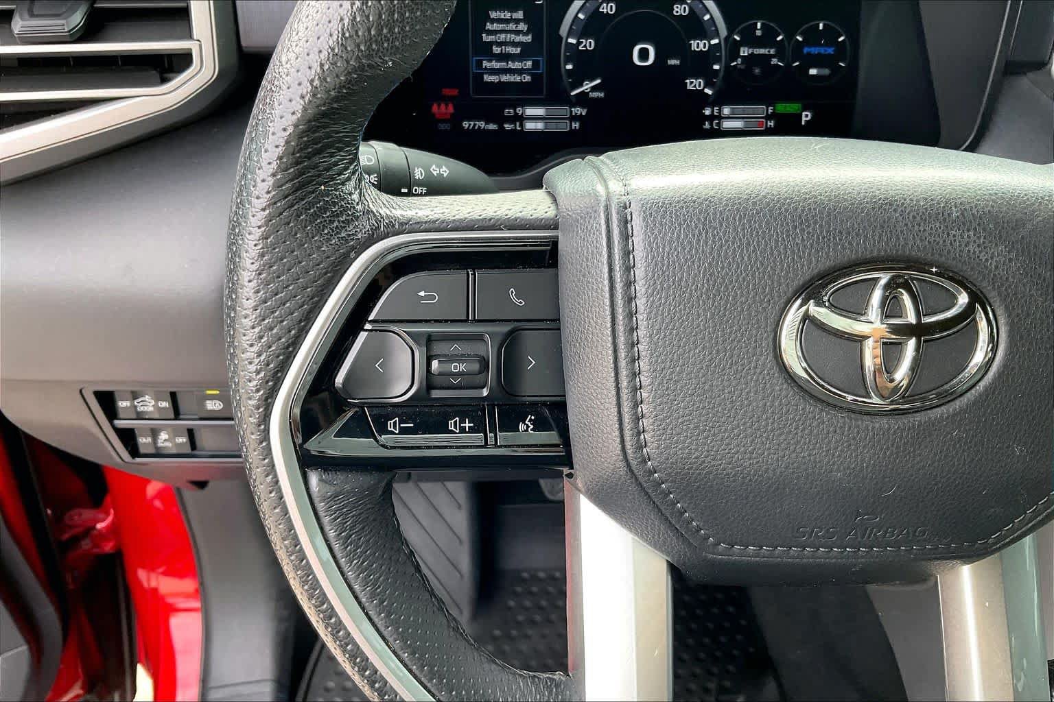 Used 2025 Toyota Tundra Platinum AWD/4WD image 23