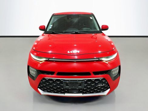 Used 2022 Kia Soul Turbo FWD image 2