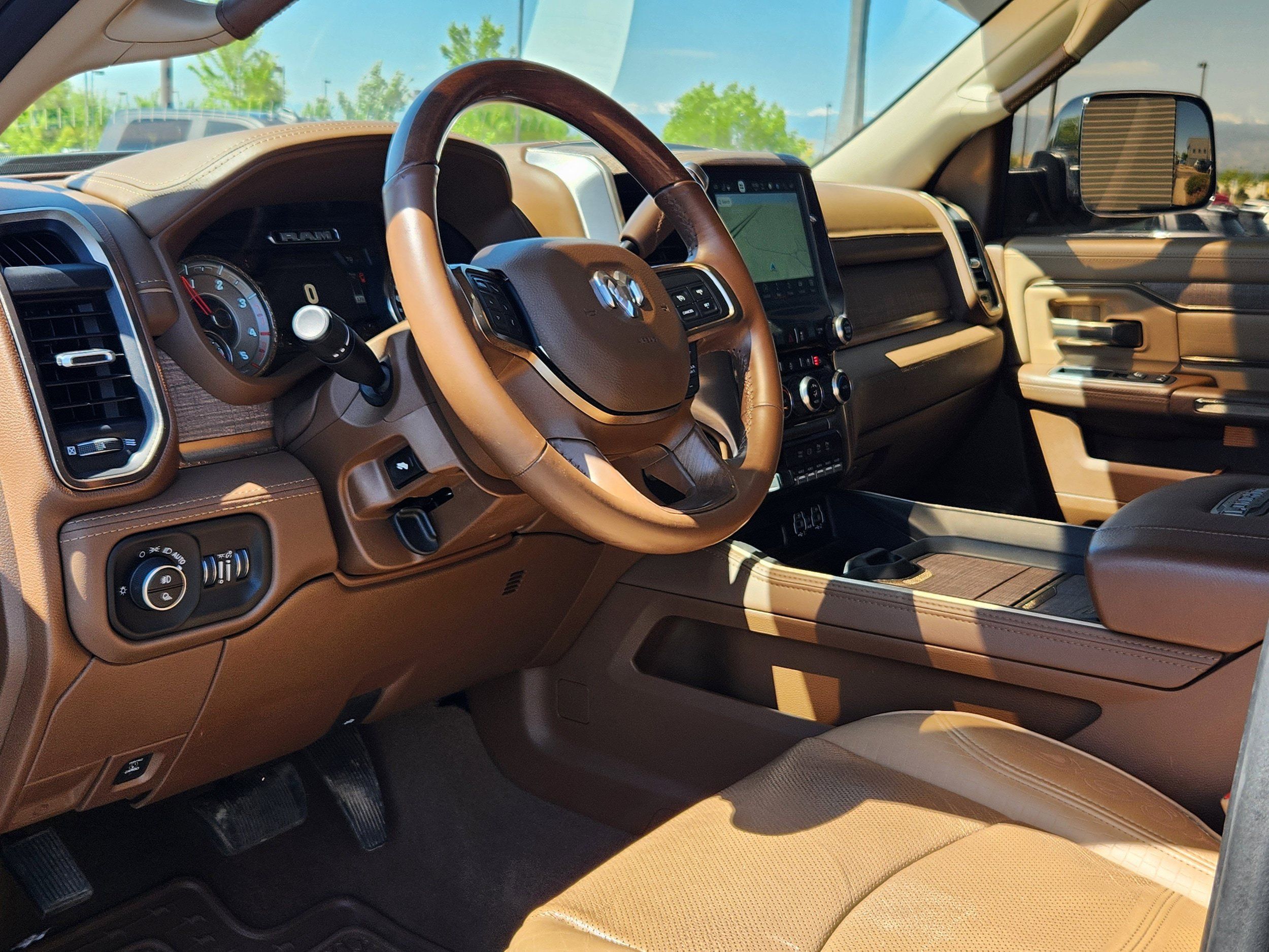 Used 2022 RAM 2500 Limited AWD/4WD image 7