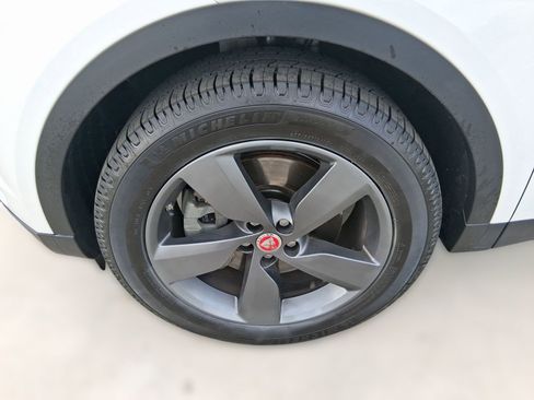 Used 2020 Jaguar E-PACE image 12