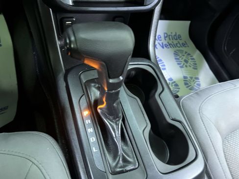 Used 2017 Chevrolet Colorado W/T RWD image 23