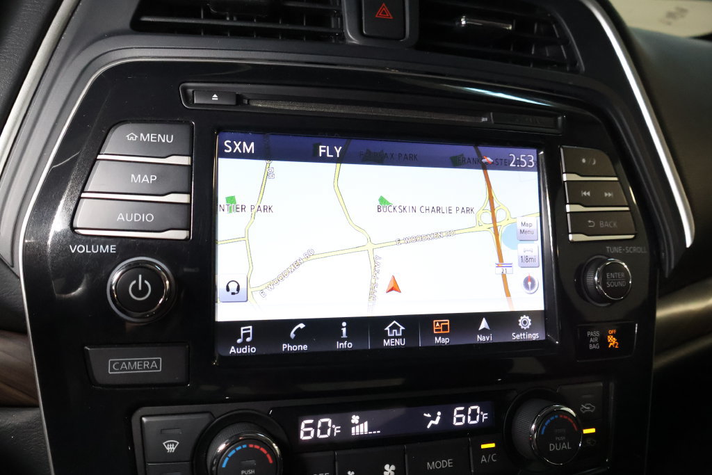 Used 2017 Nissan Maxima Platinum w/ Interior Lighting Package FWD image 30
