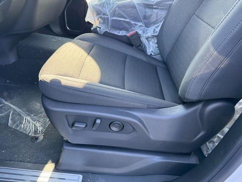 New 2026 Chevrolet Silverado 1500 LT AWD/4WD image 10