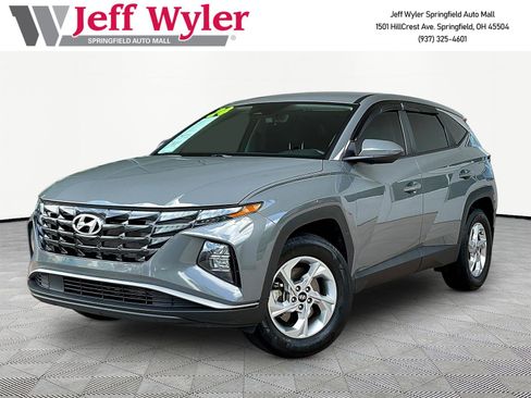 Used 2024 Hyundai Tucson SE AWD/4WD image 1