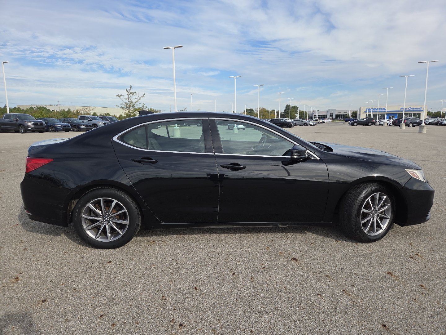 Used 2020 Acura TLX FWD image 17