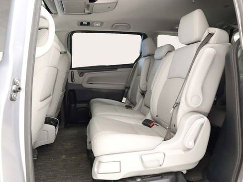 Used 2024 Honda Odyssey Touring image 23