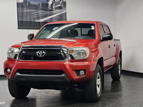 Used 2013 Toyota Tacoma PreRunner w/ SR5 Pkg RWD image 5