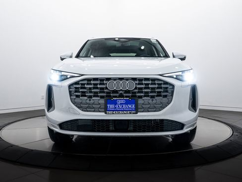 New 2025 Audi Q5 Premium Plus image 22