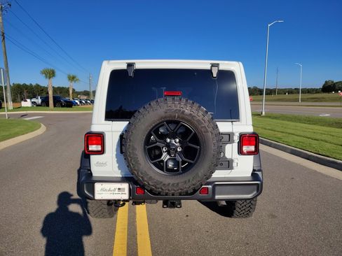 New 2025 Jeep Wrangler Willys image 10