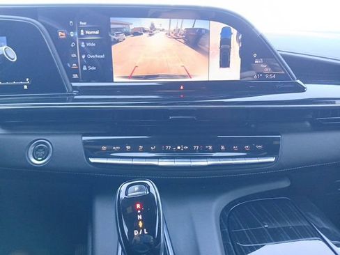 Used 2021 Cadillac Escalade Sport image 21