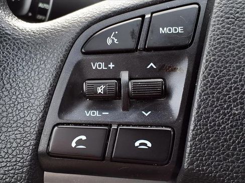 Used 2021 Hyundai Tucson SE image 25