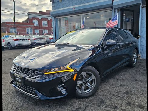 Used 2022 Kia K5 LXS image 4