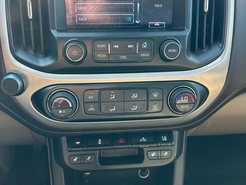 Used 2017 GMC Canyon SLT w/ Driver Alert Package image 12