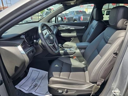 Used 2025 Cadillac XT5 Luxury AWD/4WD image 21