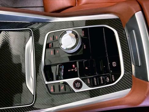 Certified 2025 BMW X6 M60i image 15