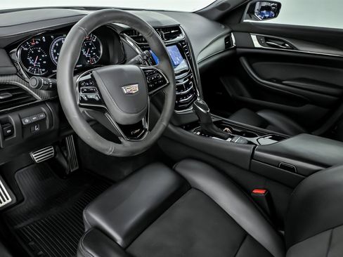 Used 2019 Cadillac CTS V image 21