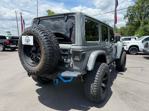 Used 2022 Jeep Wrangler Unlimited Rubicon w/ Xtreme Recon 35" Tire Package AWD/4WD image 9