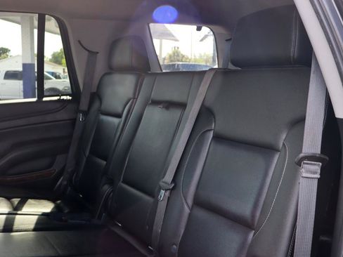 Used 2018 Chevrolet Tahoe LT RWD image 13