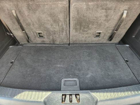 Used 2022 Ford Explorer XLT RWD image 34