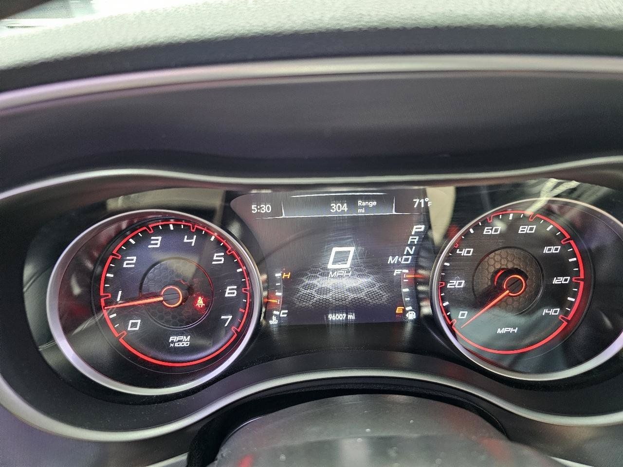 Used 2021 Dodge Charger SXT w/ Leather Interior Group RWD image 12