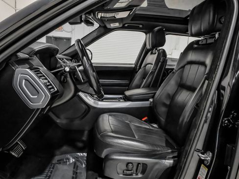 Used 2019 Land Rover Range Rover Sport Supercharged image 37
