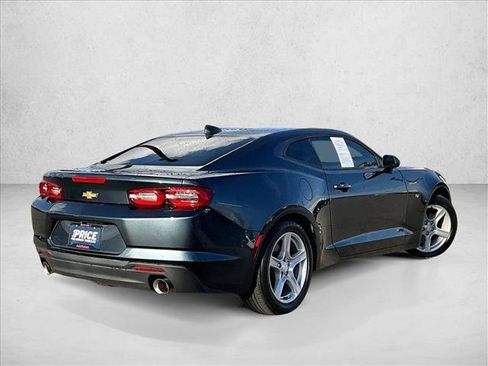 Used 2022 Chevrolet Camaro LT w/ Technology Package image 2