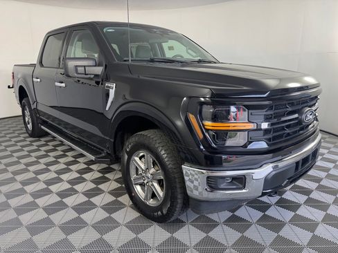 Used 2025 Ford F150 XLT w/ Equipment Group 301A Standard AWD/4WD image 6