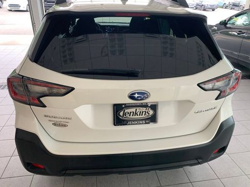 Certified 2024 Subaru Outback Premium AWD/4WD image 13
