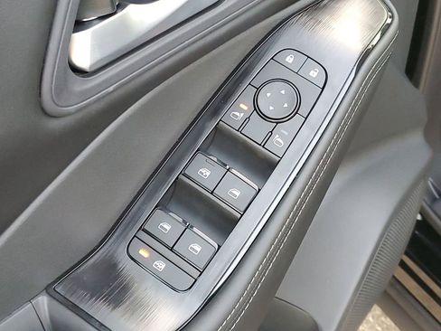 New 2026 Nissan Rogue SV image 10