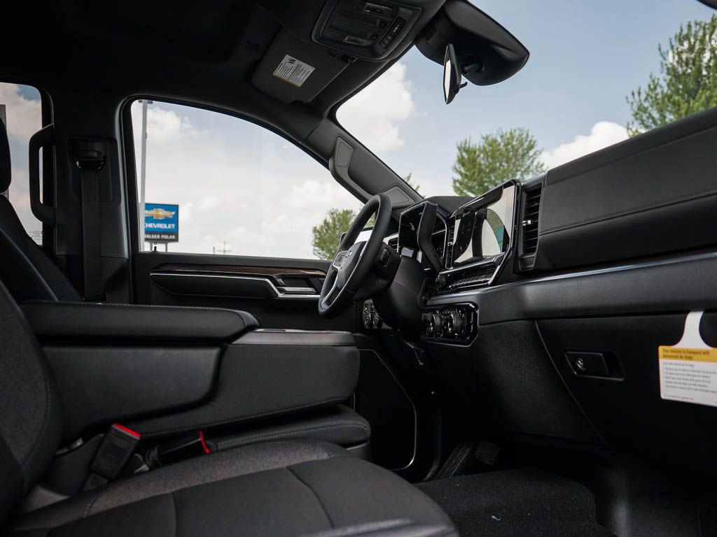 New 2026 Chevrolet Silverado 1500 RST AWD/4WD image 9