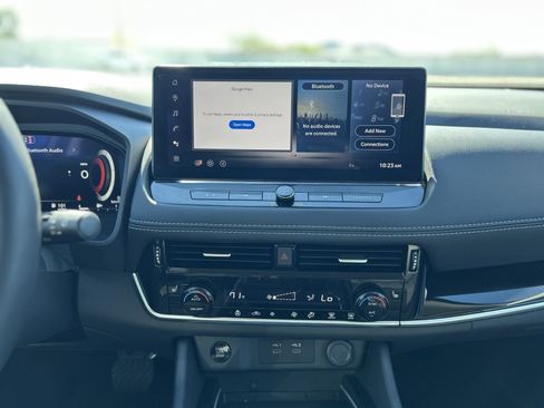 Certified 2026 Nissan Rogue SL image 19