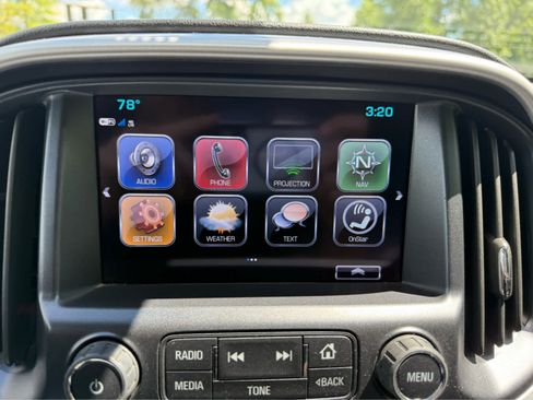 Used 2017 GMC Canyon SLT w/ Driver Alert Package AWD/4WD image 19