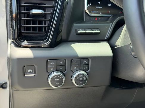 Used 2026 GMC Sierra 1500 AT4X AWD/4WD image 17