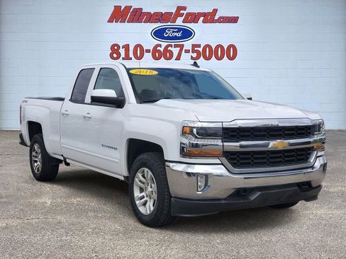 Used 2018 Chevrolet Silverado 1500 LT w/ All Star Edition AWD/4WD image 2