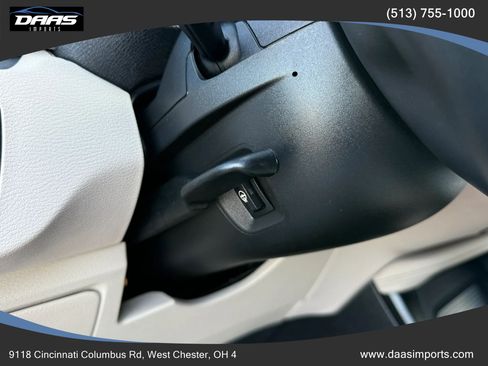 Used 2018 BMW X1 xDrive28i w/ Convenience Package AWD/4WD image 40