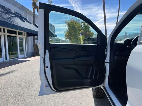 Used 2023 Chevrolet Colorado W/T w/ WT Convenience Package image 15