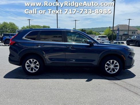 Used 2025 Honda CR-V LX image 5