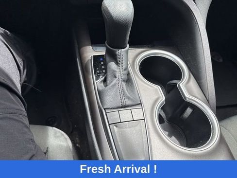 Used 2023 Toyota Camry LE image 7