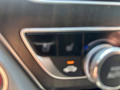 Used 2019 Honda Accord Touring image 23