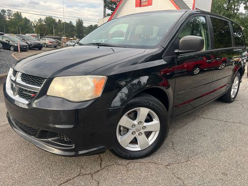 Used 2013 Dodge Grand Caravan SE image 7