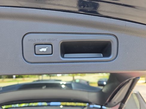 Used 2025 Acura MDX A-Spec image 15