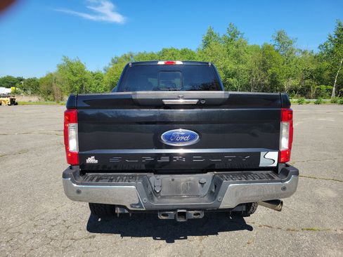 Used 2019 Ford F250 Lariat w/ Chrome Package AWD/4WD image 6