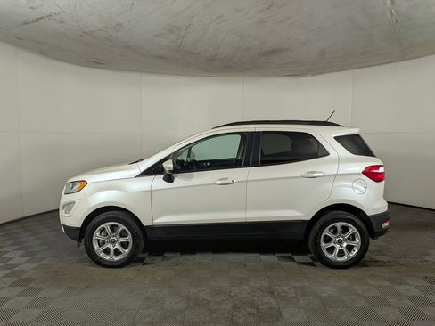 Used 2020 Ford EcoSport SE image 3