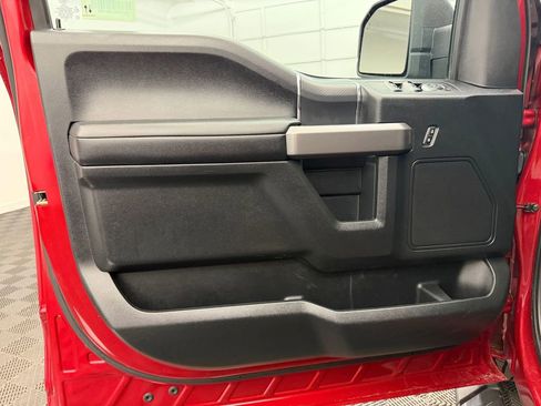 Used 2020 Ford F150 XLT w/ Equipment Group 302A Luxury AWD/4WD image 19