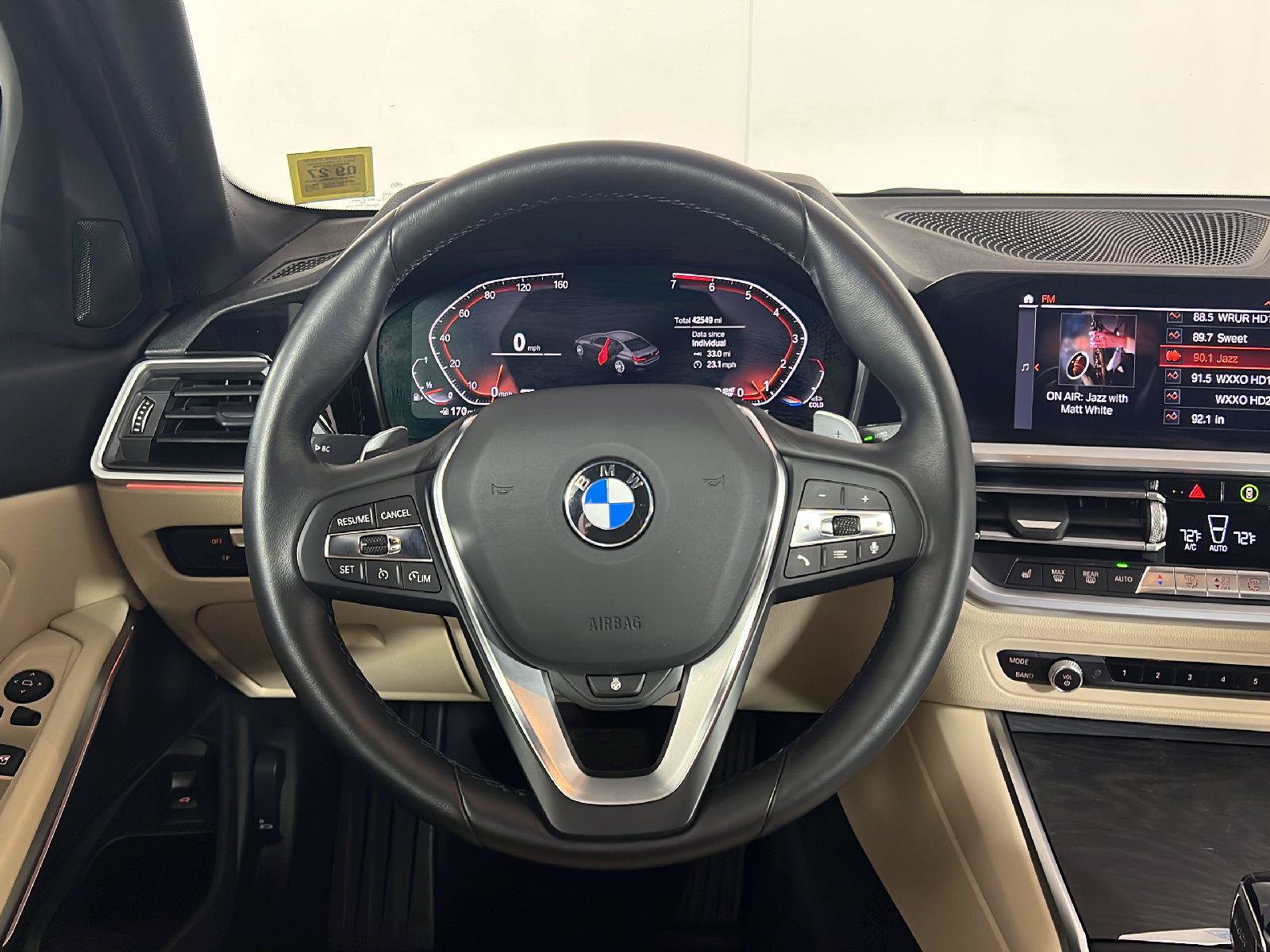 Used 2021 BMW 330i xDrive Sedan w/ Premium Package AWD/4WD image 17