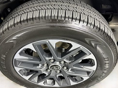 Used 2023 Toyota Sequoia Limited image 34