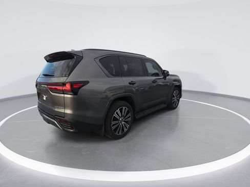 New 2025 Lexus LX 700h Luxury w/ Appearance Package AWD/4WD image 8