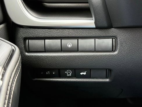 New 2026 Nissan Rogue SV w/ SV Premium Package image 32